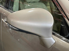 Load image into Gallery viewer, SIDE VIEW DOOR MIRROR Lexus ES300H ES350 13 14 15 16 17 18 Right - NW532893
