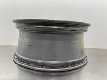 Load image into Gallery viewer, Wheel Rim Land Rover LR4 2016 - NW535664
