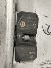 Load image into Gallery viewer, WHEEL Audi A6 2005 05 2006 06 2007 07 08 09 10 17x7.5 16 Spoke - NW361445

