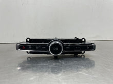 Load image into Gallery viewer, FRONT TEMPERATURE CONTROLS Volvo XC90 16 17 18 19 20 21 - NW534588
