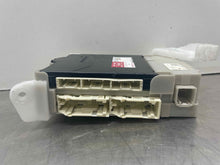 Load image into Gallery viewer, Computer Toyota Prius 2014 - NW535075

