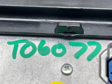 Load image into Gallery viewer, Info-Gps Screen  VOLVO XC90 2019 - NW538848
