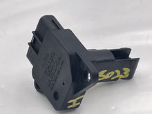 Load image into Gallery viewer, Mass Air Flow Sensor Meter MAF C30 Pickup C70 S40 S60 S80 V40 04-14 - NW5784
