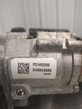 Load image into Gallery viewer, CARRIER ASSEMBLY S60 S90 V60 V90 XC60 XC90 16 17 18 19 20 21 - NW538928

