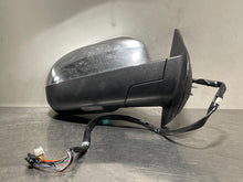 Load image into Gallery viewer, [INVENTORYCAR_YEAR_MAKE_MODEL] SIDE VIEW DOOR MIRROR Right - NW361561
