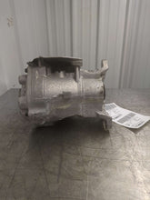 Load image into Gallery viewer, TRANSFER CASE S60 S90 V60 V90 XC60 XC90 17 18 19 20 21 22 - NW538885
