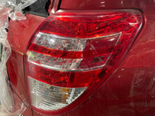 Load image into Gallery viewer, TAIL LIGHT LAMP ASSEMBLY Toyota Rav4 09 10 11 12 Right - NW535606
