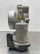 Load image into Gallery viewer, Throttle Body  FORD F250SD PICKUP 2014 - NW491302
