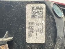 Load image into Gallery viewer, TAIL LIGHT LAMP Silverado 1500 Pickup Silverado 2500 07-14 Left - NW534836
