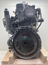 Load image into Gallery viewer, Engine Motor  MERCEDES C-CLASS 2005 - NW540746
