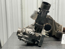 Load image into Gallery viewer, TRANSFER CASE RX350 RX350L Highlander Sienna Venza 2010-2019 - NW535591
