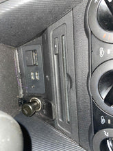 Load image into Gallery viewer, Radio  MAZDA CX-3 2016 - NW541514
