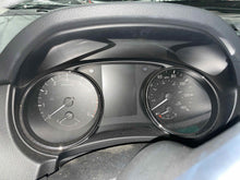 Load image into Gallery viewer, SPEEDOMETER CLUSTER Nissan Rogue Sport 2019 19 - NW541519
