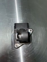Load image into Gallery viewer, Mass Air Flow Sensor Meter MAF LR2 LR3 Range Rover Range 05-12 - NW359814
