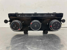 Load image into Gallery viewer, Temperature Controls Volkswagen Golf 2018 - NW541821
