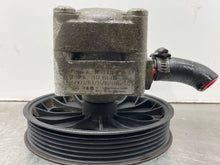 Load image into Gallery viewer, POWER STEERING PUMP Volvo S60 V70 S80 99 00 01 - 04 05 - NW360899
