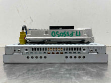 Load image into Gallery viewer, Info-Gps Screen  FORD F350SD PICKUP 2017 - NW535342
