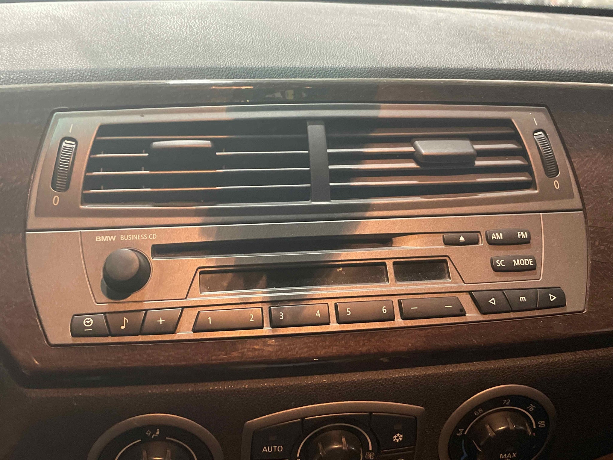 RADIO BMW Z4 2003 03 2004 04 - NW542000 – Tom's Foreign Auto Parts