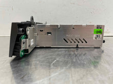 Load image into Gallery viewer, RADIO BMW Z4 2003 03 2004 04 - NW542000

