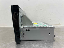 Load image into Gallery viewer, Radio Jaguar XJ8 2004 04 2005 05 2006 06 2007 07 AM FM CD - NW362252

