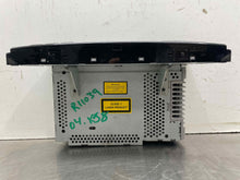 Load image into Gallery viewer, Radio Jaguar XJ8 2004 04 2005 05 2006 06 2007 07 AM FM CD - NW362252
