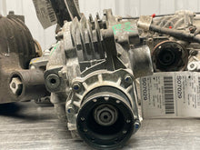 Load image into Gallery viewer, Carrier Assembly Cadillac CTS 2014 - NW502408
