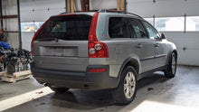 Load image into Gallery viewer, CARRIER ASSEMBLY Volvo XC90 2003 03 04 05 06 07 - NW362437
