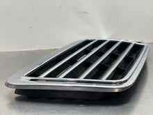 Load image into Gallery viewer, GRILL CLK320 CLK430 CLK55 1998 98 1999 99 00 01 02 03 - NW533845
