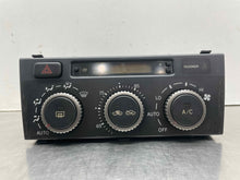Load image into Gallery viewer, TEMPERATURE CONTROLS Lexus IS300 2001 01 - NW534582

