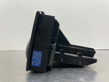 Load image into Gallery viewer, TEMPERATURE CONTROLS Lexus IS300 2001 01 - NW534582
