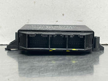 Load image into Gallery viewer, Computer   2006 - NW548285
