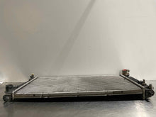 Load image into Gallery viewer, RADIATOR Expedition F150 Pickup LT Navigator 2004-2008 AT - NW131694
