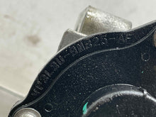 Load image into Gallery viewer, THROTTLE BODY Mountaineer Mustang Explorer 04 05 - 10 - NW533379
