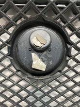 Load image into Gallery viewer, Grille Jaguar XF 2011 - NW362567
