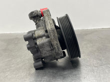 Load image into Gallery viewer, POWER STEERING PUMP C250 C300 C350 C63 E350 E550 E63 10-13 - NW552141
