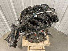 Load image into Gallery viewer, ENGINE MOTOR QX60 Pathfinder 2014 14 3.5L VIN A - NW362968
