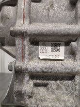 Load image into Gallery viewer, Transfer Case  LEXUS LS460 2011 - NW536173
