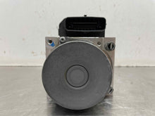 Load image into Gallery viewer, ABS Pump  HIGHLANDER 2017 - NW536453
