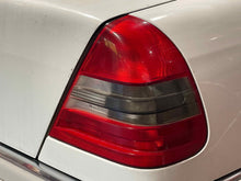 Load image into Gallery viewer, TAIL LIGHT LAMP ASSEMBLY C220 C230 C250D C280 C36 1994-1997 Right - NW554039

