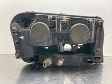 Load image into Gallery viewer, HEADLIGHT LAMP ASSEMBLY Trailblazer Trailblazer Ext 02-09 Left - NW555203
