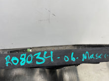 Load image into Gallery viewer, Radiator Fan Assembly   2006 - NW363489
