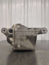 Load image into Gallery viewer, CARRIER ASSEMBLY Volvo C70 S60 S80 V70 XC60 XC70 11 12 - NW556396
