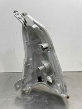 Load image into Gallery viewer, Park Lamp Light Nissan Leaf 2012 - NW533768
