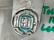 Load image into Gallery viewer, Park Lamp Light Nissan Leaf 2012 - NW533768
