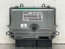 Load image into Gallery viewer, ECU ECM COMPUTER Volvo C30 V40 V70 2006 06 2007 07 08 - NW552936
