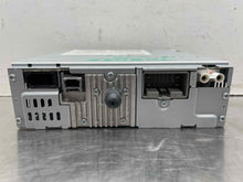 Load image into Gallery viewer, CD Player C30 C70 2009 09 2010 10 - NW551938

