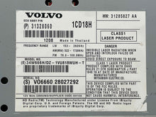 Load image into Gallery viewer, CD Player C30 C70 2009 09 2010 10 - NW551938
