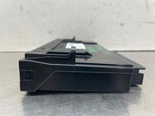 Load image into Gallery viewer, BODY CONTROL MODULE COMPUTER BMW X3 11 12 13 14 - NW552692

