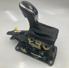 Load image into Gallery viewer, Floor Shifter  VOLVO V60 2015 - NW363536
