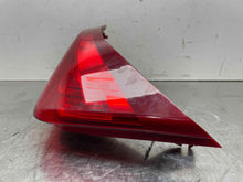 Load image into Gallery viewer, Tail Lamp Light Cadillac ATS 2015 - NW557575
